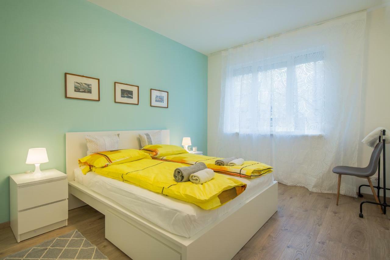 Chic And Spacious Apartment In Central Sofia - Patriarh Evtimiy By Flat Mаnager Exteriör bild